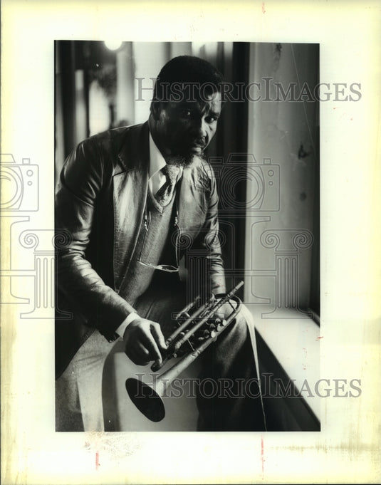 1990 Press Photo Eddie Edwards director the Louis Armstrong's foundation- Historic Images