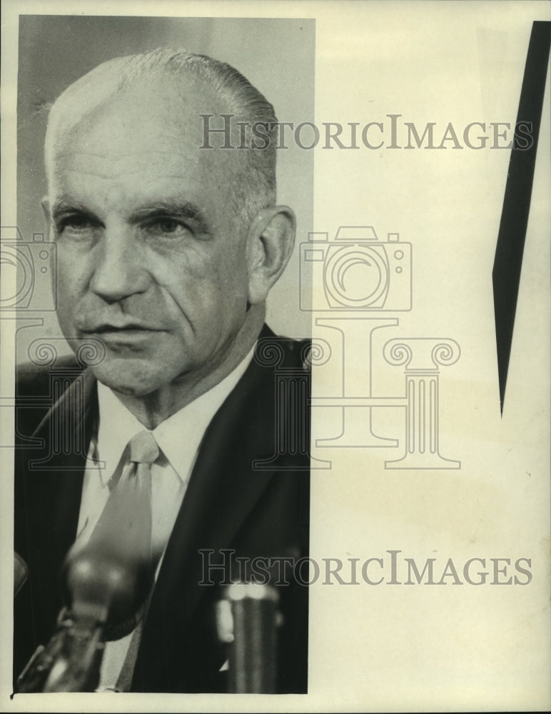 1965 Press Photo Baseball Commissioner and Air Force General William Dole Eckert