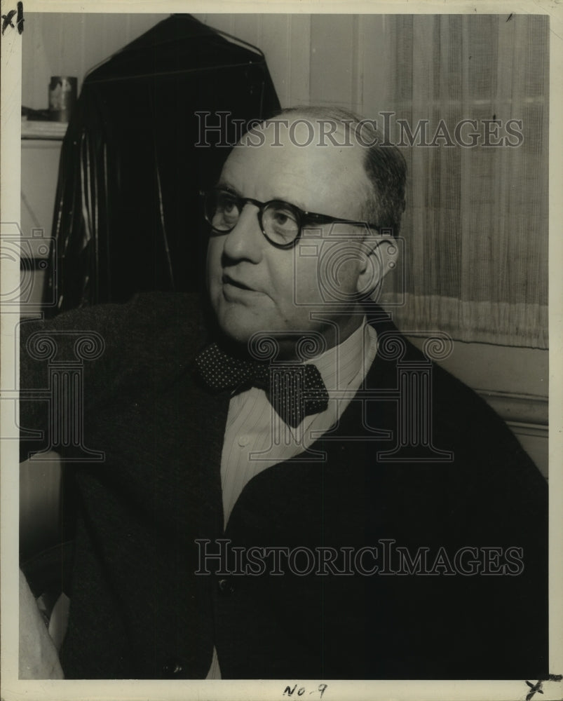 1950 Press Photo Murrel Edmunds, poet, novelist and playwright.- Historic Images