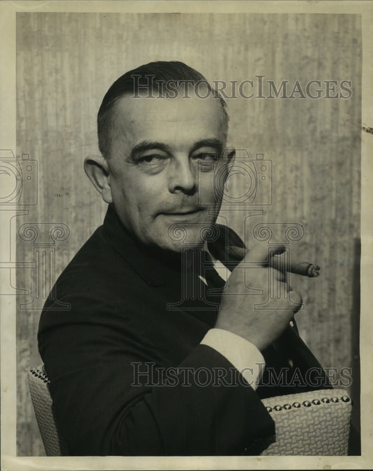 1962 Press Photo Dr. Leon Dmochowski, a professor at Baylor University
