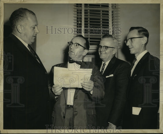 1960 Press Photo Re-elected officers, New Orleans Baptist Association