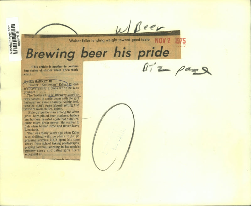 Load image into Gallery viewer, 1975 Press Photo Walter Edler worker for Dixie Brewery - noa95918
