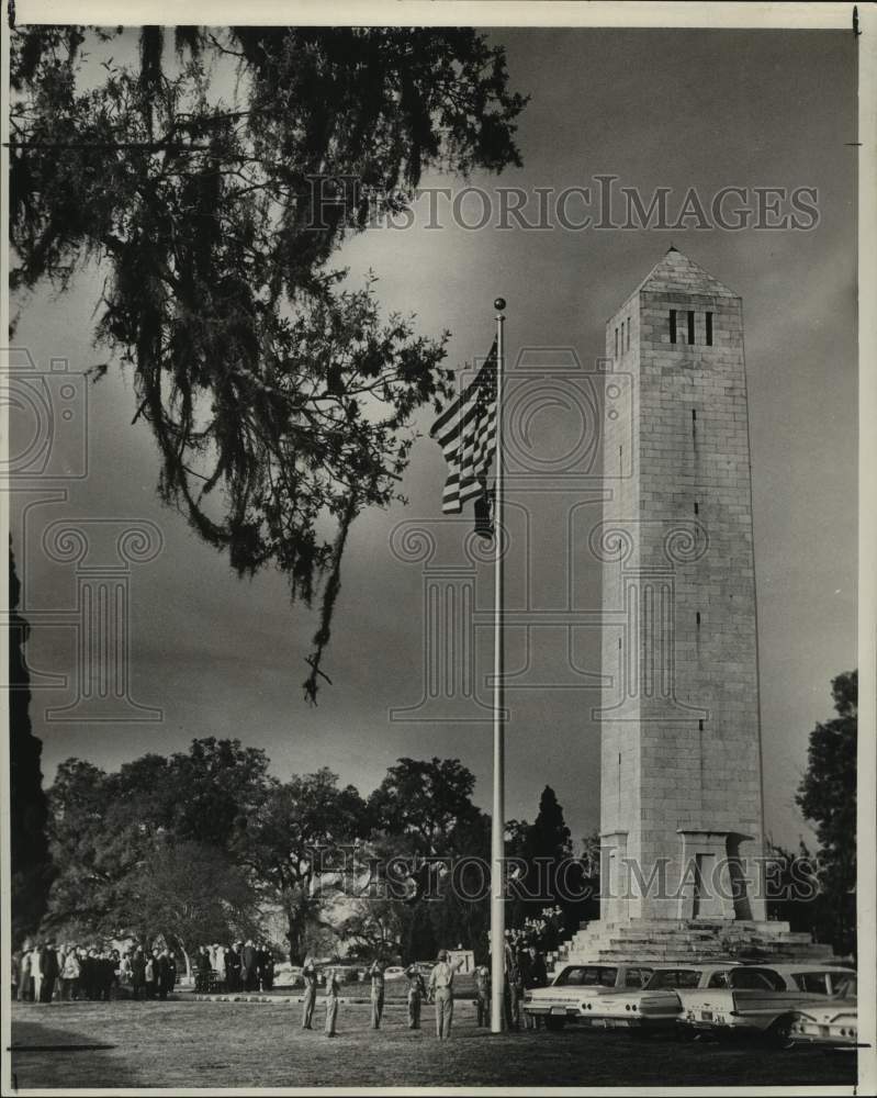 1964 Press Photo Boy Scouts during Easter Sunrise Services at Chalmette Monument- Historic Images