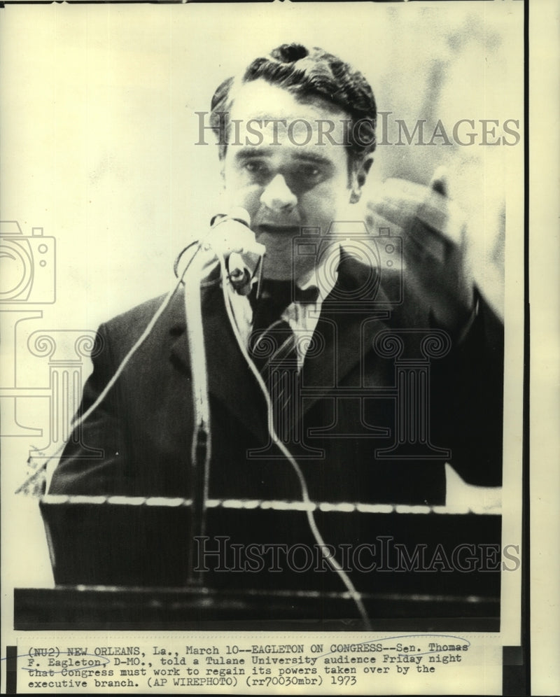 Load image into Gallery viewer, 1973 Press Photo Sen. Thomas Eagleton speaks before Tulane University audience
