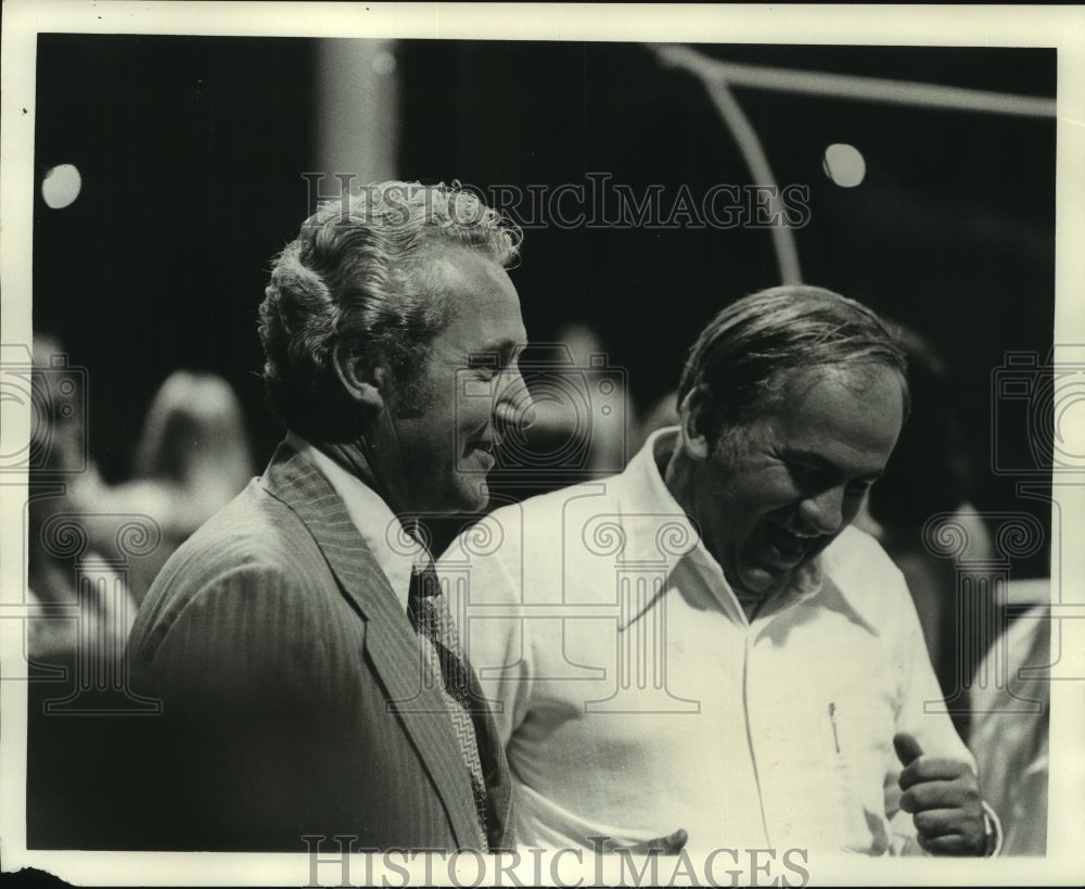 1973 Press Photo Mayor Moon Landrieu, New Orleans, At Playground Event