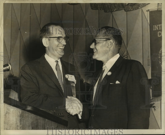 1959 Press Photo FredSchultz, & Walter Emmerling new president of NOMA.