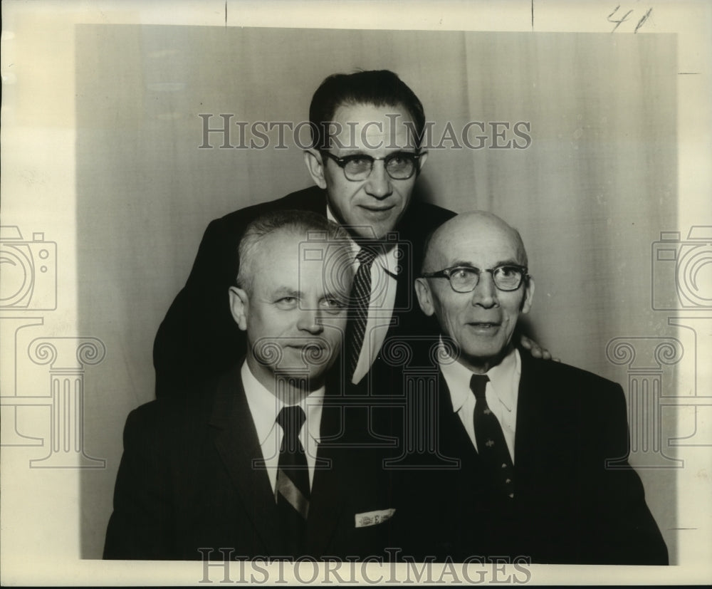 1958 Press Photo Reverends Ludwig E. Emigholz, Christian Emigholz, Modschiedler