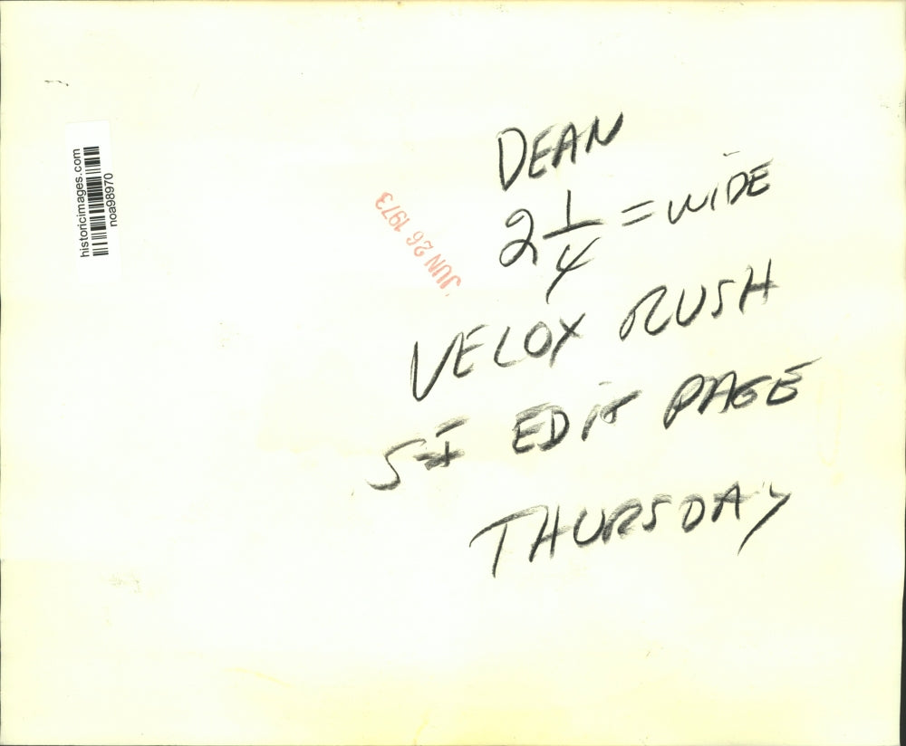 1973 Press Photo John Dean III reads his statement before Watergate Committee