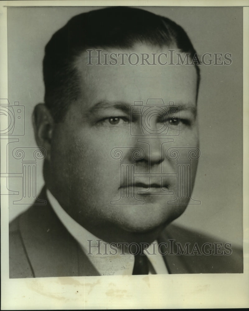Load image into Gallery viewer, 1962 Press Photo O.A. Ernest of Louisiana - noa99523
