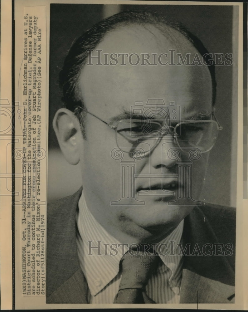 1974 Press Photo John D. Ehrlichman arrives at U.S District Court in Washington.- Historic Images