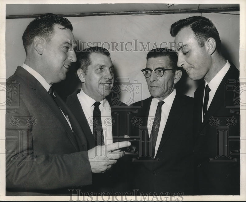 Load image into Gallery viewer, 1963 Press Photo Harahan Sportsman Association elected officers. - nob00545
