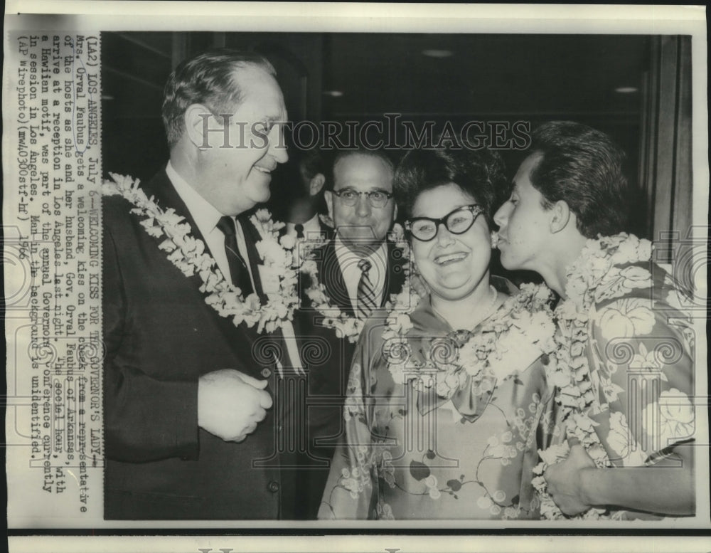 1966 Press Photo Arkansas Governor Orval Faubus at Los Angeles Conference