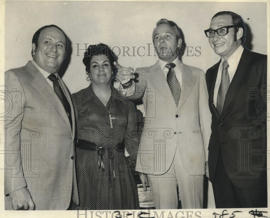 1972 Press Photo Gov. Edwards at a party with Mr. & Mrs. Dimaggio & Robert Cole- Historic Images