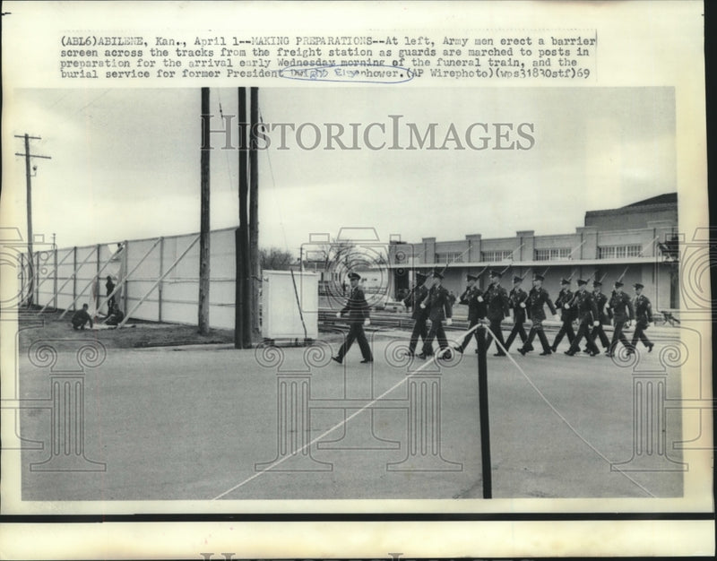 Load image into Gallery viewer, 1969 Press Photo U.S. Army makes preparations for arrival of Eisenhower's train.
