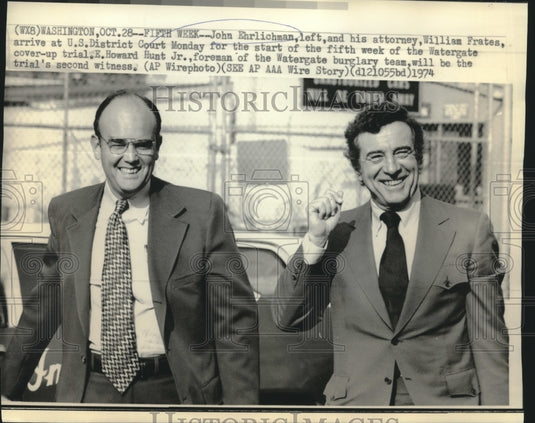 1978 Press Photo John Ehrlichman and attorney William Frates at US Court- Historic Images