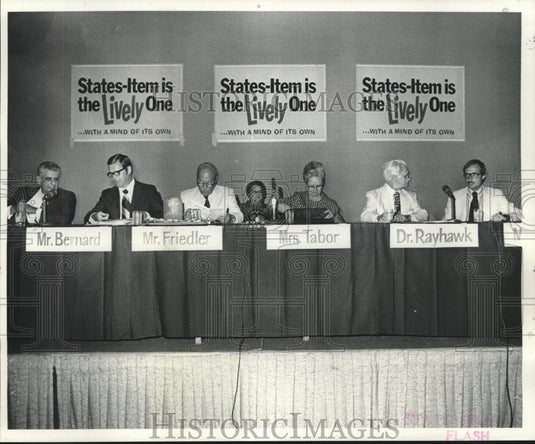 1971 Press Photo Mr. Bernard, Mr. Friedler, Mrs. Tabor and Doctor Rayhawk