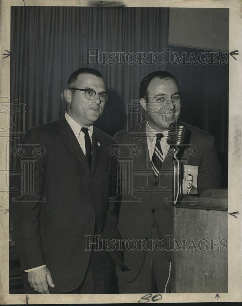 1969 Press Photo Councilman-at-large candidate Ralph Dwyer and Guy Wootan