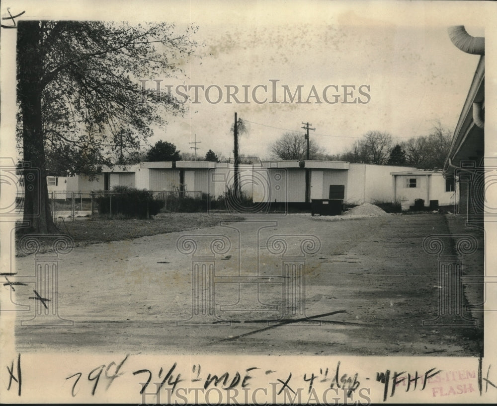 1974 Press Photo Family Health Foundation trailers off Airline Highway - Historic Images