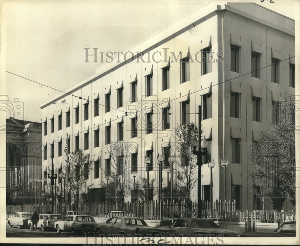 1967 Press Photo New Federal Reserve Bank of New Orleans at St. Charles Avenue- Historic Images