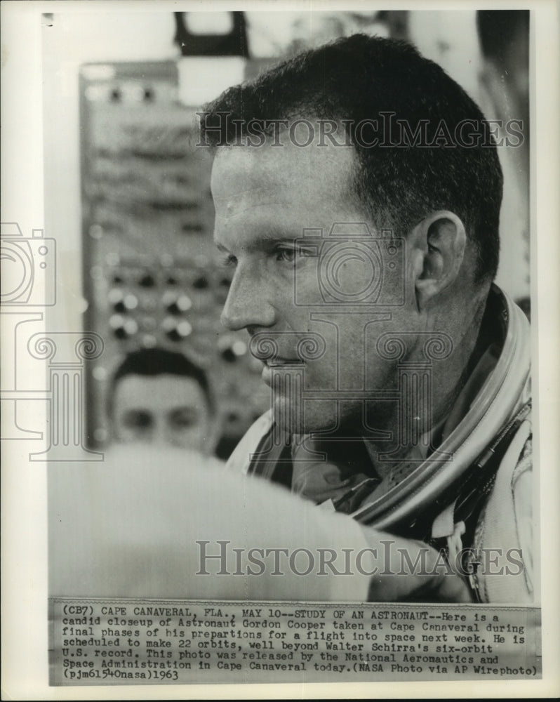 1963 Press Photo Astronaut Gordon Cooper&#39;s final preparations at Cape Canaveral