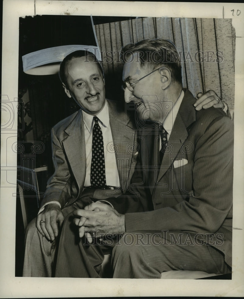 Load image into Gallery viewer, 1952 Press Photo Fernandez-Mira and Theodore Brent,Mississippi Shipping Company
