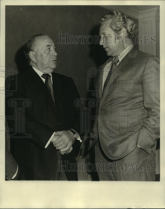 1971 Press Photo New Orleans Mayor Moon Landrieu. - nob04580