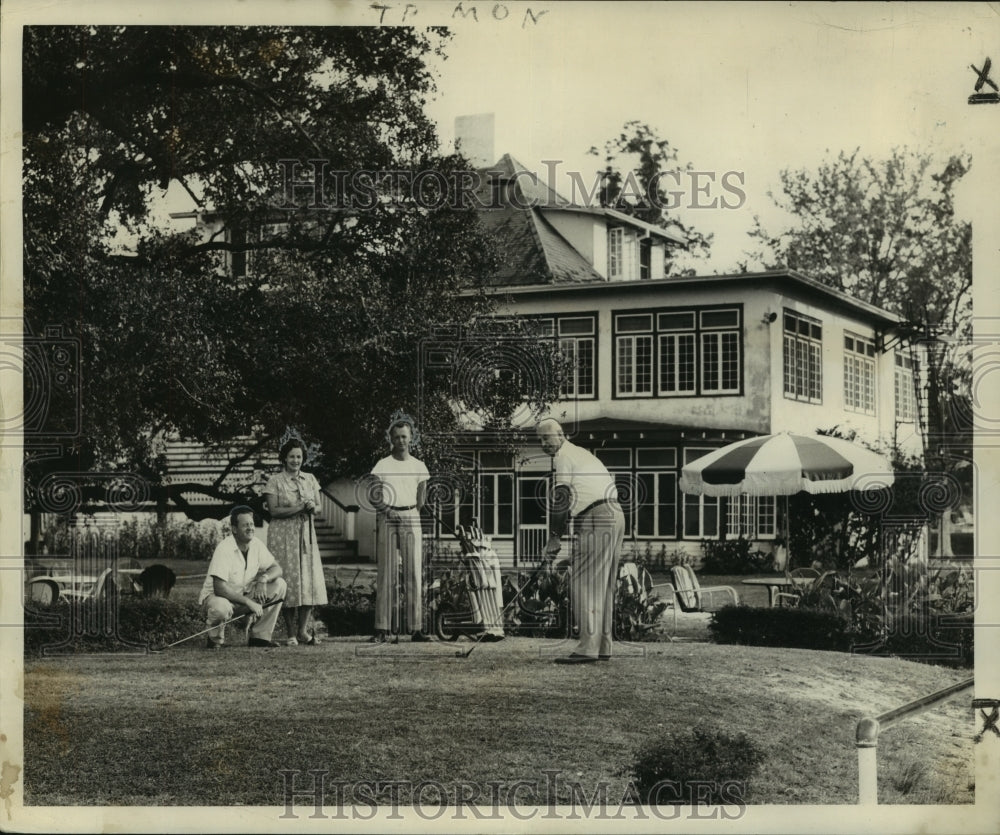 1950 Press Photo Group golf at Colonial Country Club - nob04919- Historic Images