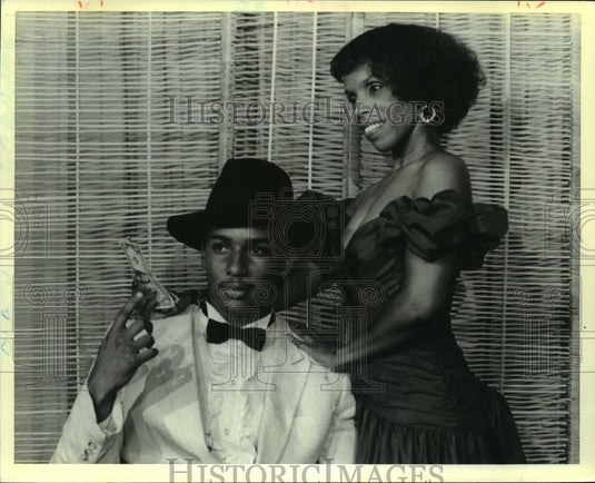 1986 Press Photo Ryan Neal and Cecile Jones, actors- Historic Images