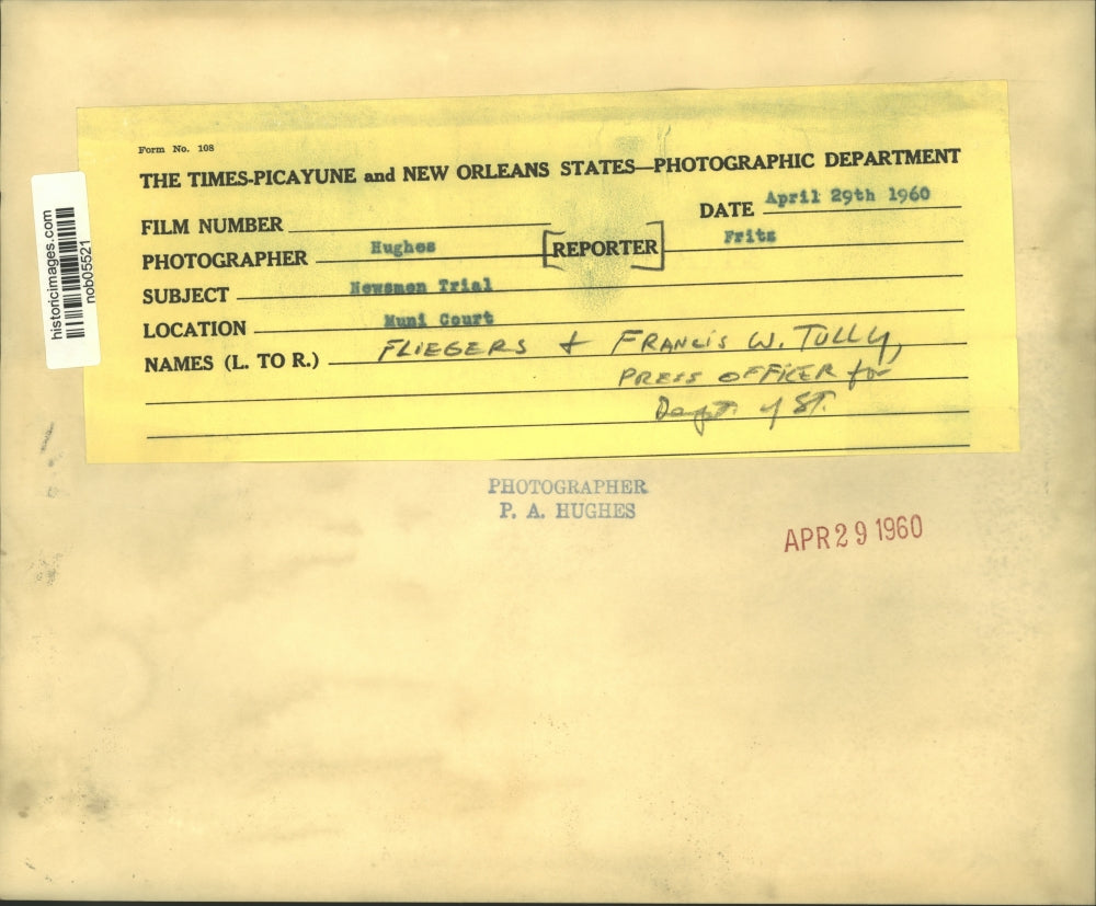 1960 Press Photo Fliegers & Francis W. Tully at Newsmen Trial in Municipal Court