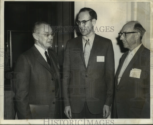 1969 Press Photo Dr. John Fischer & others at Foundation Council - nob06415