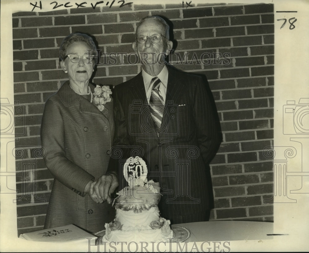 1972 Press Photo Mr. &amp; Mrs. Arnold Ferguson, Sr. celebrate 50th anniversary.- Historic Images