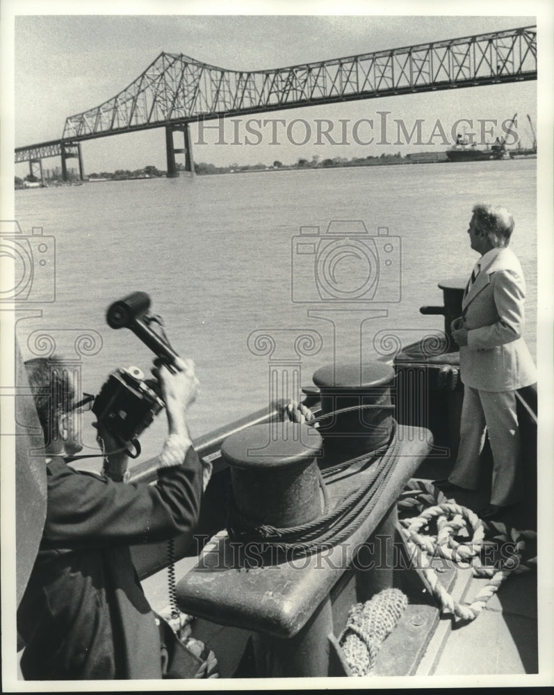 1975 Press Photo Governor Edwin Edwards 
- Historic Images