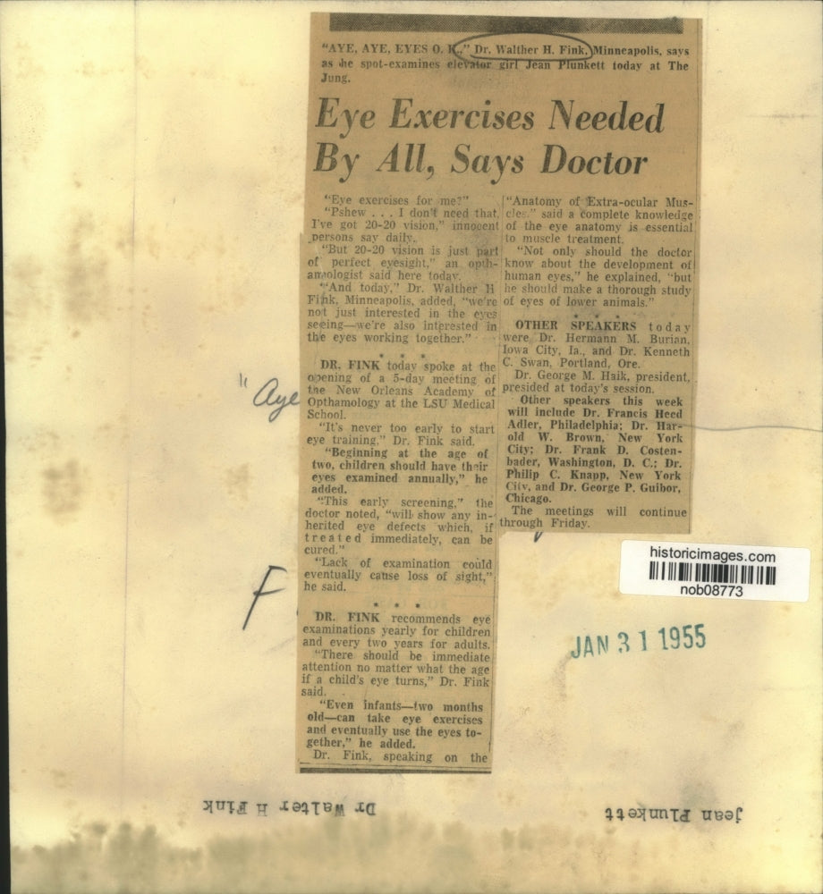 1955 Press Photo Dr. Walter Fink as he spot-examines Jean Plunkett at The Jung