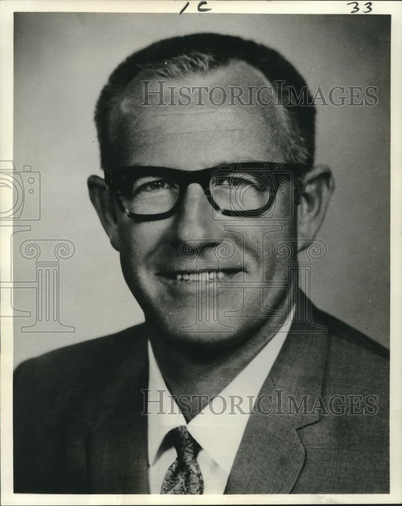 1971 Press Photo Ed Foreman, Regional Rep of Secretary of Transportation- Historic Images