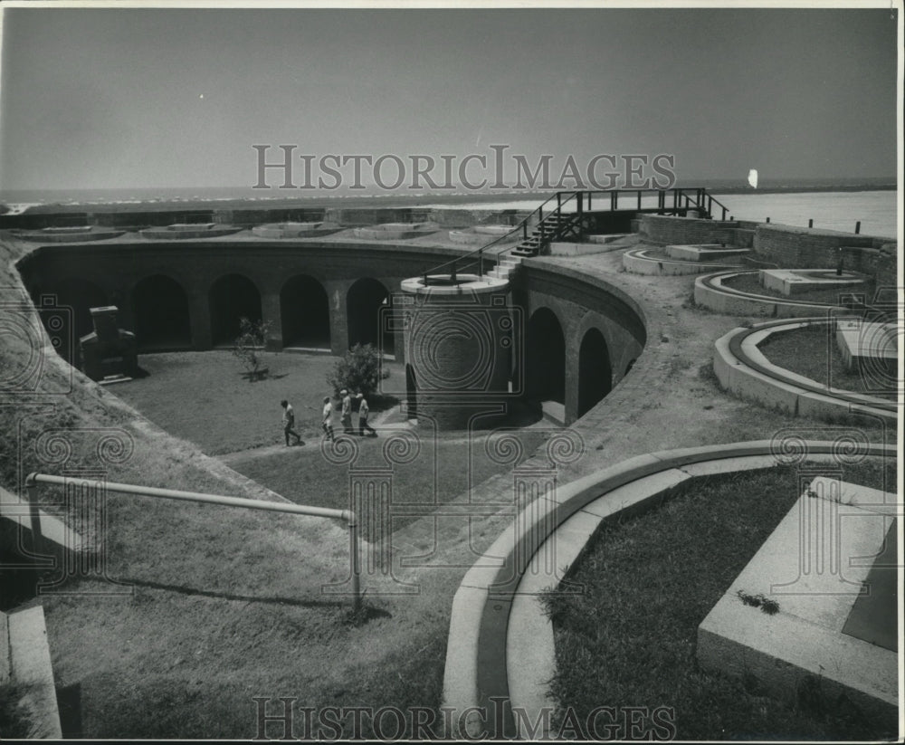 1974 Press Photo Looking down into the grounds of a fort - nob09599
