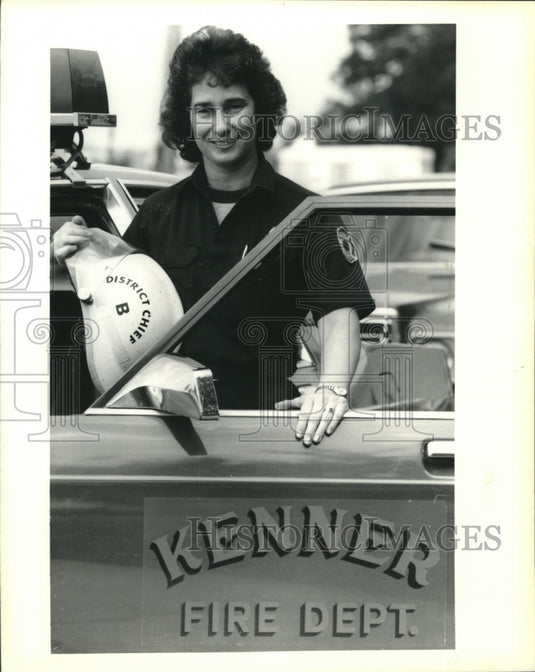 1991 Press Photo Penny Frame, first woman firefighter & now fire chief in Kenner
