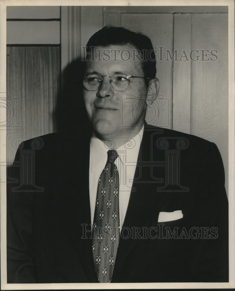  Press Photo Girard Fernandez, president, Criminal Courts Bar Association.- Historic Images