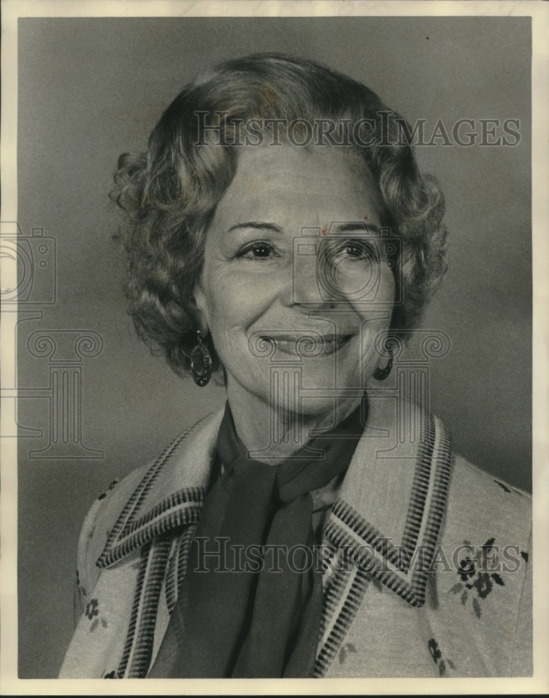 1975 Press Photo Mrs. Ruth C. Freed, president of Patio Planters.- Historic Images