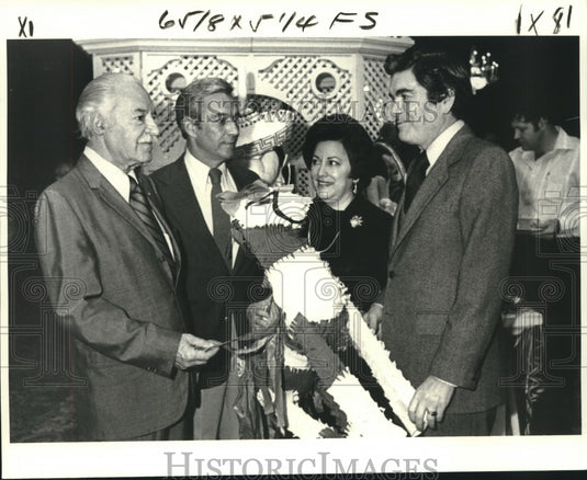 1979 Press Photo Participants in Mexico Week ceremonies at Fairmont Hotel- Historic Images