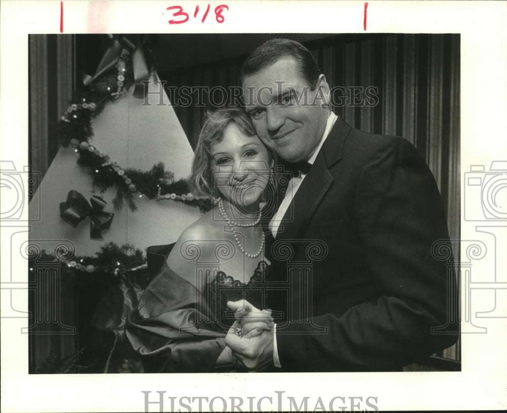 1985 Press Photo Doctor James and Donna Fraiche attends an event - nob12373- Historic Images