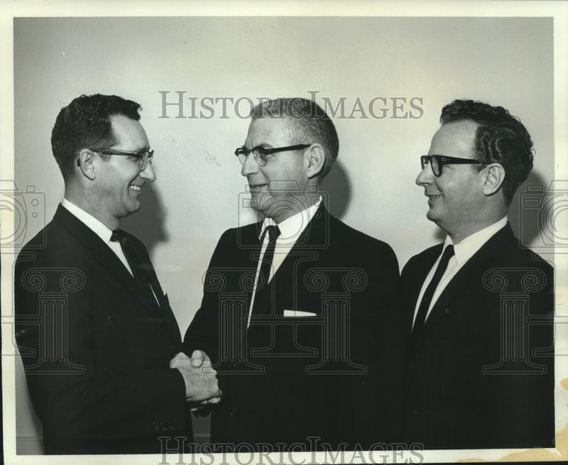 Load image into Gallery viewer, 1966 Press Photo National Credit Union Management Association planning session

