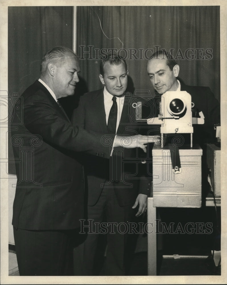 1968 Press Photo Digitronics Users Association Meeting at the Bourbon Orleans.