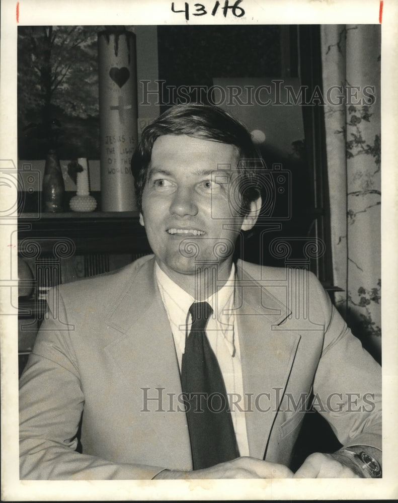 1973 Press Photo William M. Gallop, Headmaster, Sacred Heart Academy- Historic Images