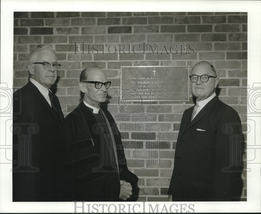 1966 Press Photo Dedication of memorial plaque honoring Mrs. Eulalie Livaudais- Historic Images