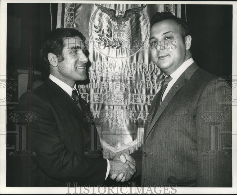 1970 Press Photo U.S. Rep. Nick Galifrannakis with Gov. Nick Demeirs of Houston- Historic Images