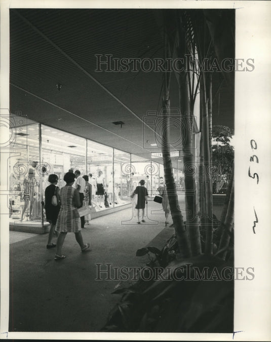 1968 Press Photo Lakeside Shopping Center- Historic Images