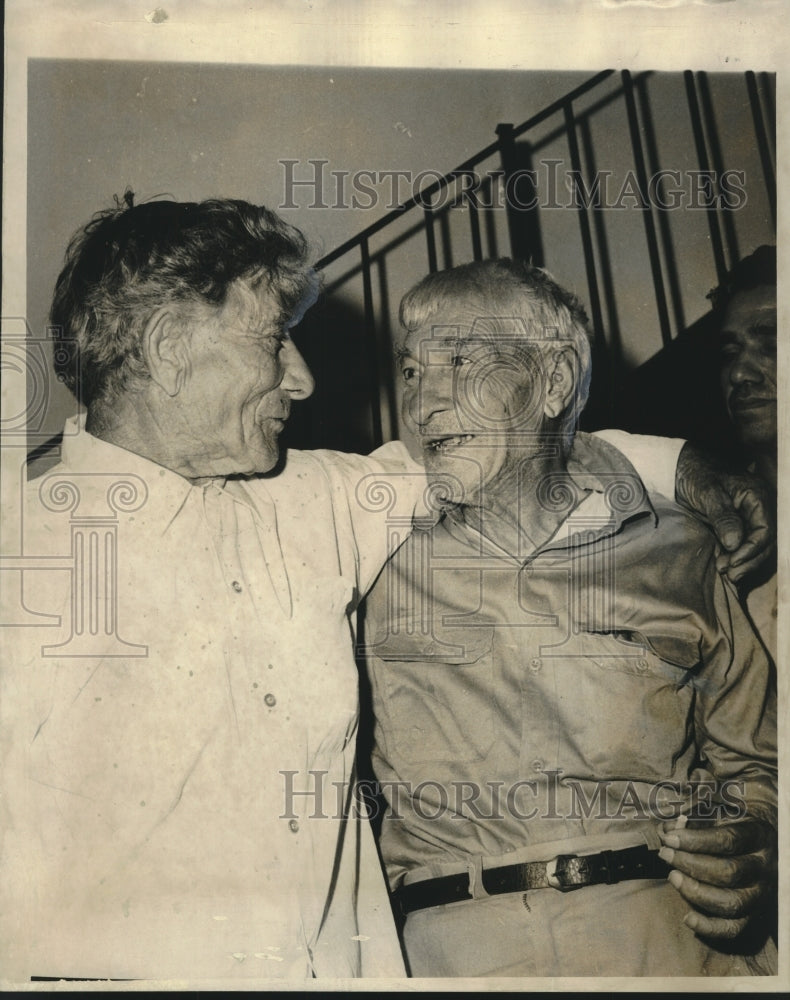 1973 Press Photo Salvatore Frisella set free in state mental hospital in Jackson- Historic Images