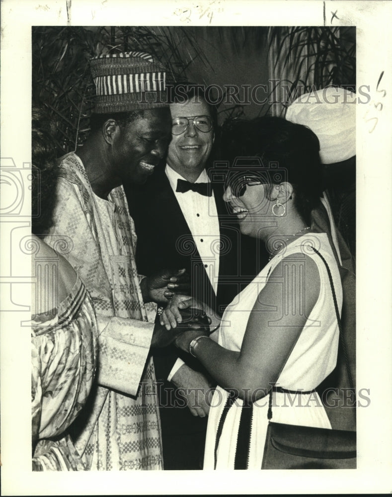 1979 Press Photo Ambassador Toura Gaba of Chad & others chat at event.- Historic Images