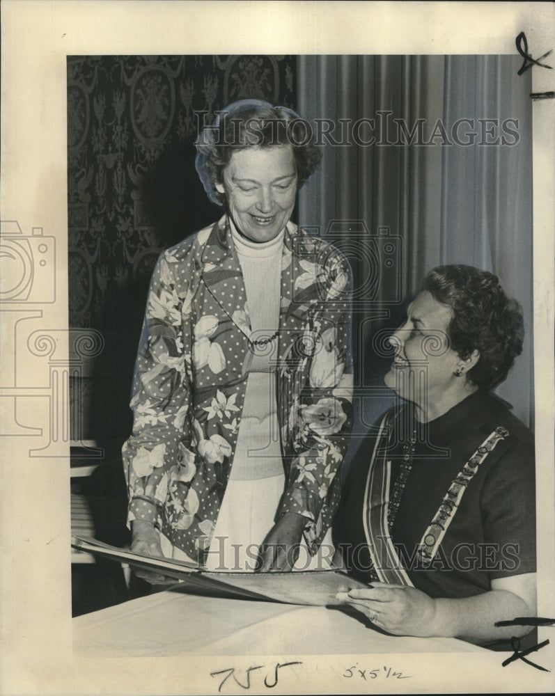 1974 Press Photo Delegates of the Daughters of American Revolution- Historic Images