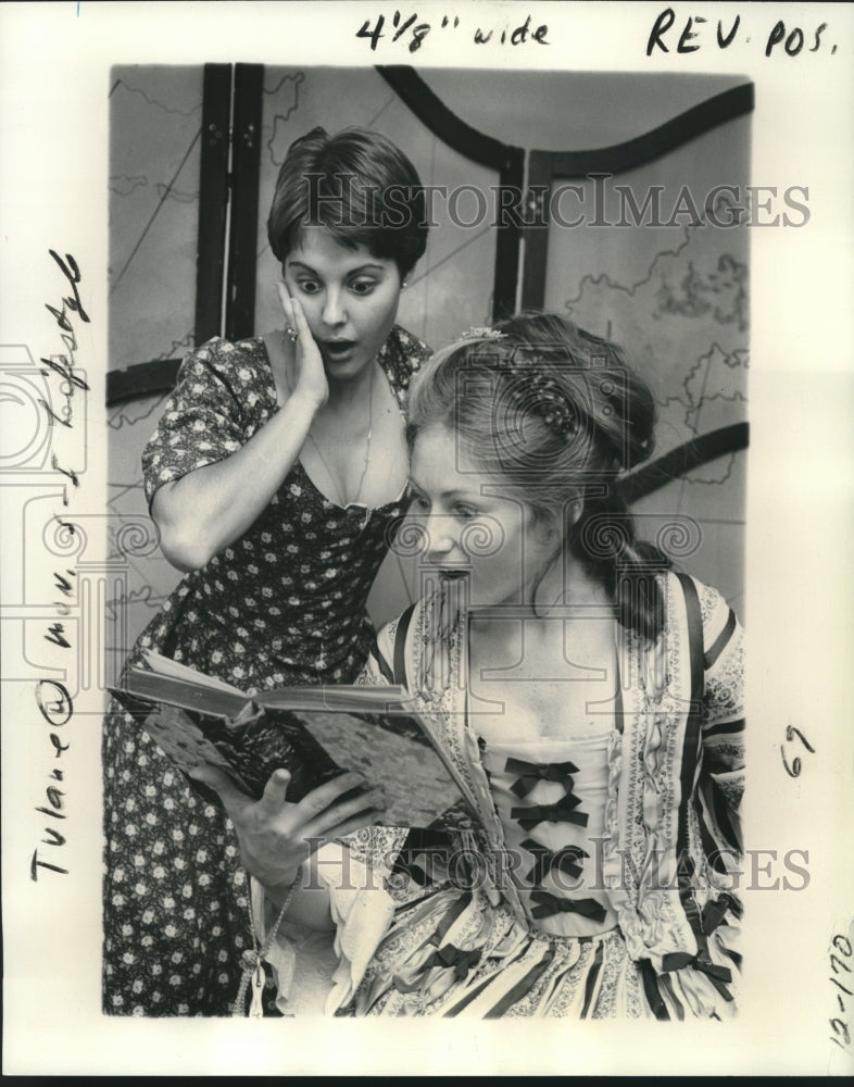 1977 Press Photo Tulane Center Stage cast of &quot;The Rivals.&quot;- Historic Images